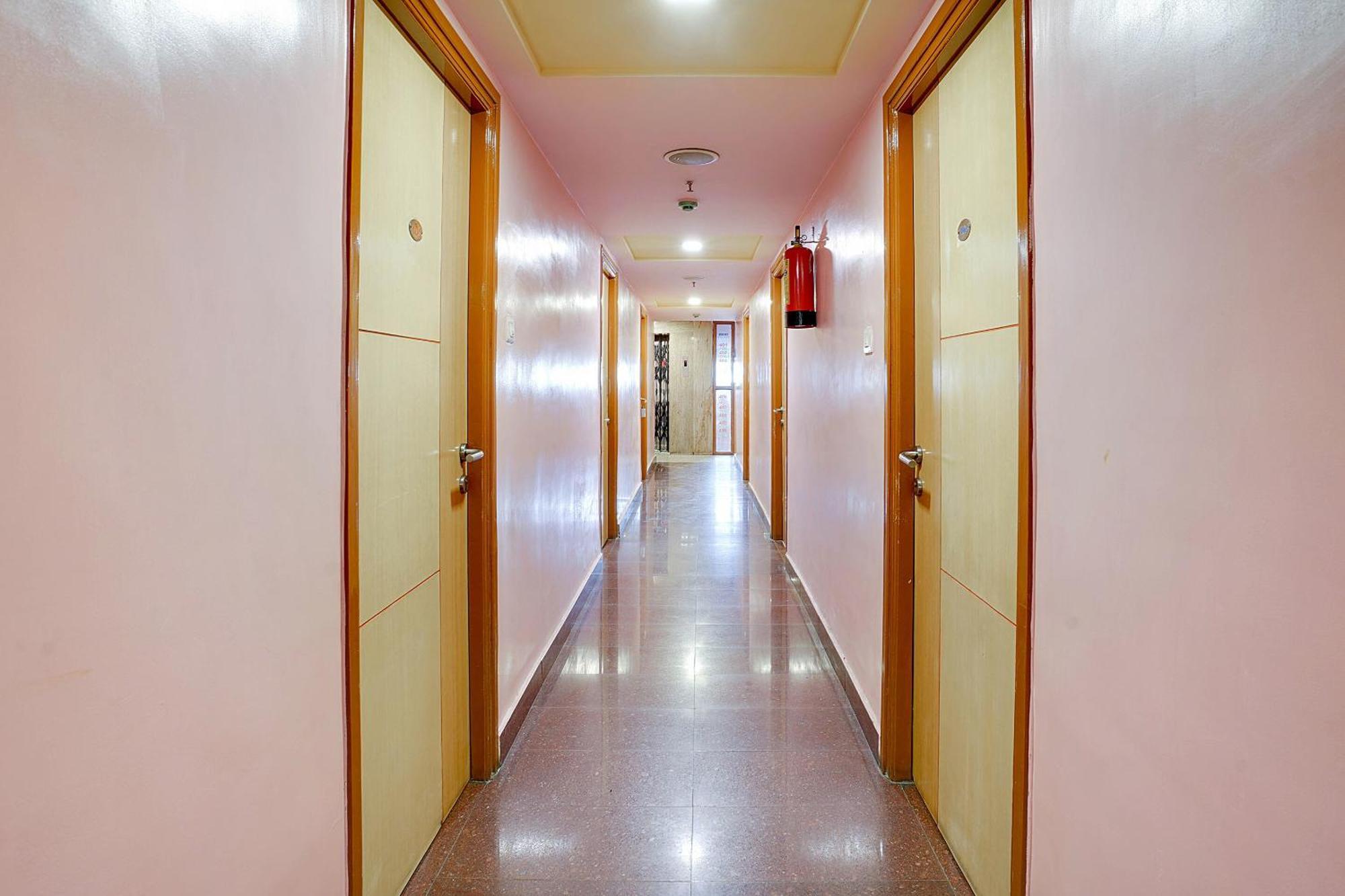 Hotel O Shanta Residency Lodge Sururnagar Экстерьер фото