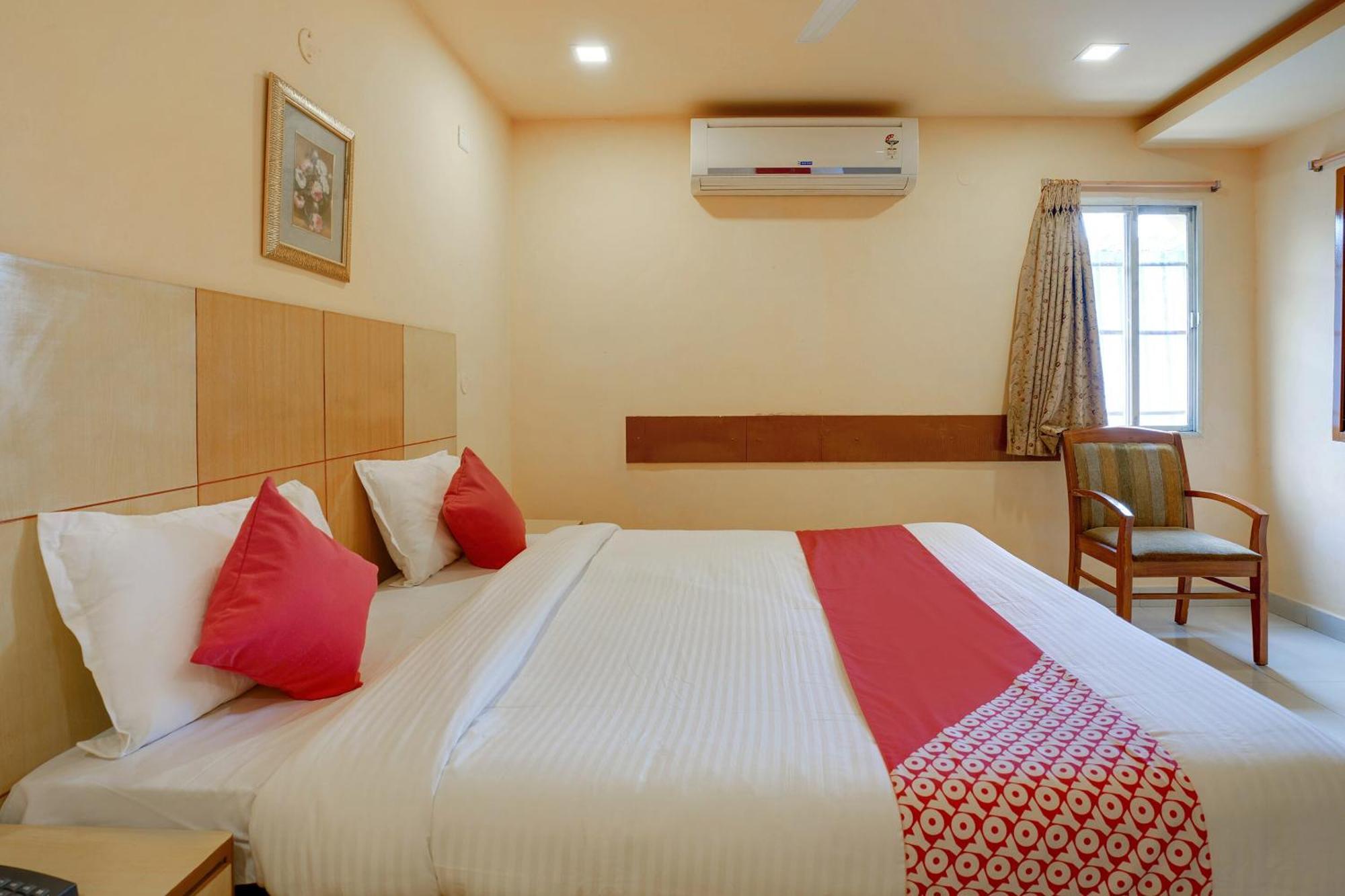 Hotel O Shanta Residency Lodge Sururnagar Экстерьер фото