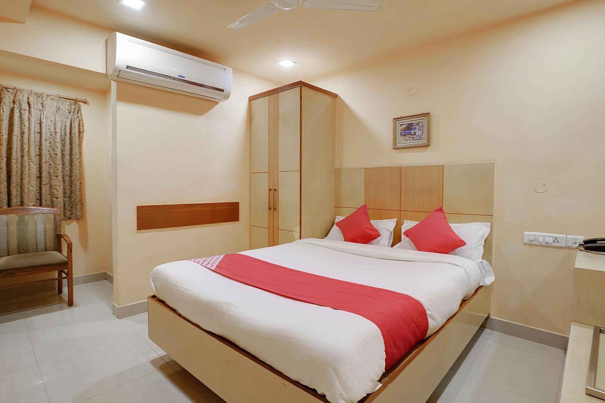 Hotel O Shanta Residency Lodge Sururnagar Экстерьер фото